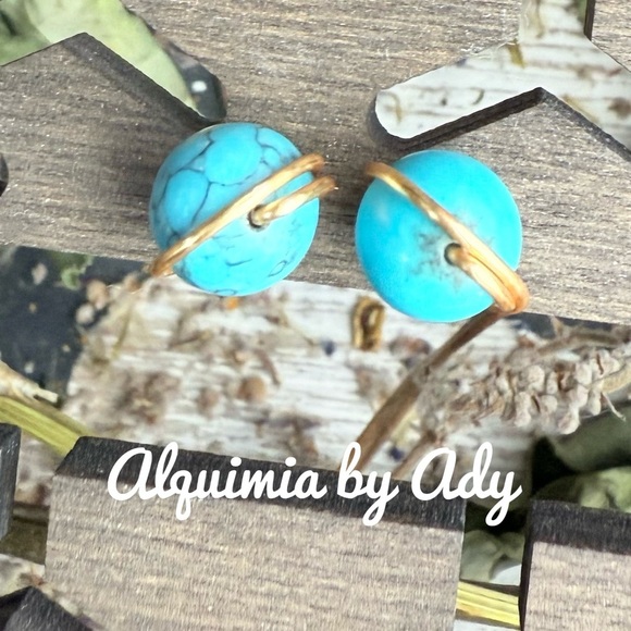 Turquoise statement gold earrings - Picture 1 of 5